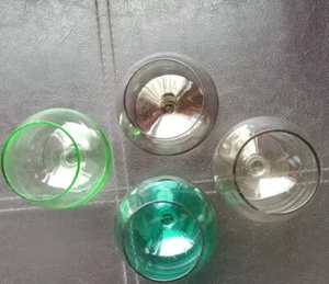 4 X Small Coloured Brandy Shaped Glasses Coloured . - Picture 1 of 4