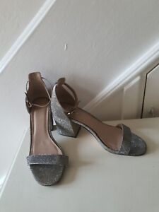Carvela KG Size 7 (40) Shimmery Block Heel Sandals