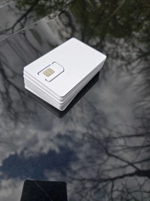 LOT 100 Triple Cut SIM Card R15 "3 in 1"  NANO • 4G 5G LTE - Image 1 of 4