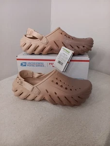 Crocs Echo Clogs Latte 209909-2Q9 Herren Größe 10 Neu Komfort - Bild 1 von 7