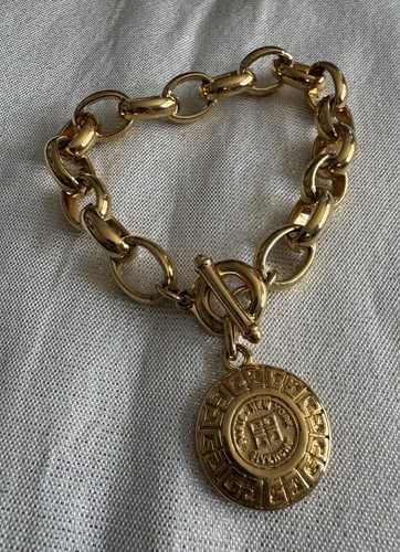 Givenchy Vintage Coin 4G Logo Medaglione Oro 2 Lati Charm Bracciale Chiusura a Levetta