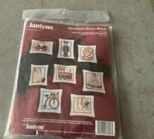 Janlynn Kreuzstich Set Weihnachten Spielzeug von gestern Ornamente - Bild 1 von 9