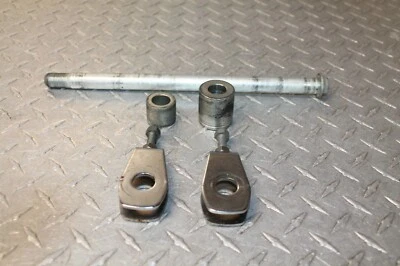 01 Suzuki Savage 650 Boulevard S40 Juego de ajuste de espaciadores de eje de rueda trasera OEM Foto 1 de 4