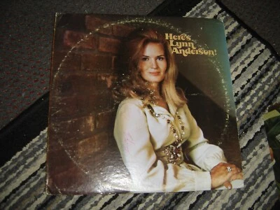 Lynn Anderson - Here's Lynn Anderson! 197? USA Gatefold Orig. Vinyl 2 Rec.Set - Image 1 of 3