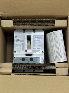 GENERAL ELECTRIC GE FEV36TA200KF BREAKER FE250 RESIDENTIAL 36KA 3P3TR 500V-200A - Picture 1 of 11