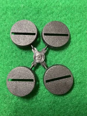 Warhammer 40k LOTR Games Workshop Base x4 New On Sprue Citadel Genuine Bases 🟢 - Image 1 of 2