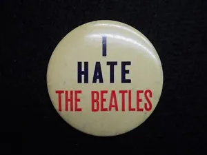 very RARE 1964 I HATE The Beatles  3.5" button vintage US Concert memorabilia - Picture 1 of 6