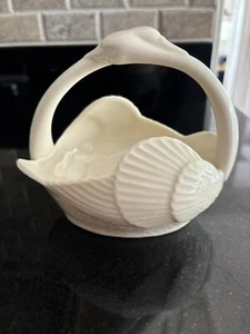 Lenox Legacy Edition Swan Basket Bowl Candy Dish Gold Trimmed 5 inches - Picture 1 of 5