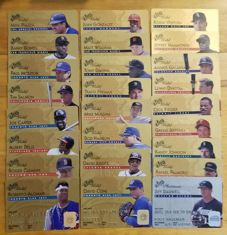 Studio Baseball 1995 oro, platino individuales llena tu conjunto Foto 1 de 1