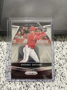2018 Panini Chronicles - Prizm #23 Shohei Ohtani (RC) - Picture 1 of 2