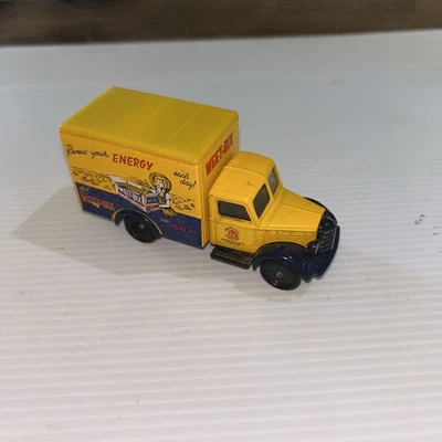 Lledo Days Gone Vanguards Weetbix Bedford Van Yellow Diecast 1:64 Not Matchbox - image 1 of 4