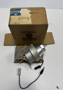 New Old Stock Electronic Vacuum Advance for 1970-71 Models Mopar #3514331 - Picture 1 of 1