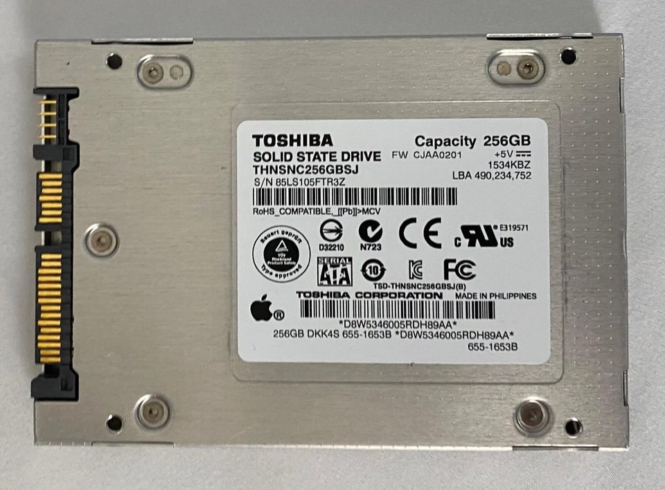 Toshiba Blade X-gale 256GB Internal (THNSNC256GBSJ) SSD Internal Hard Drive - Image 1 of 1
