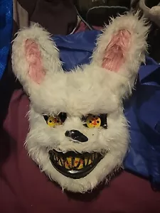 Five nights at Freddy's Killer Bunny Adult Mask - Picture 1 of 2