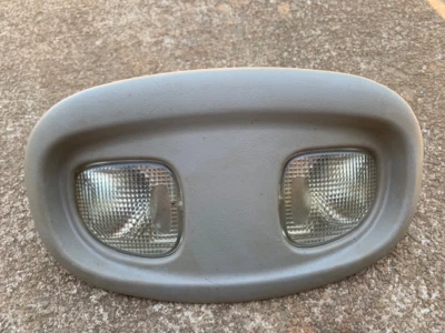 1999 Chrysler Concorde Overhead Dome Light Lamp~TAN~B56 - Image 1 of 4