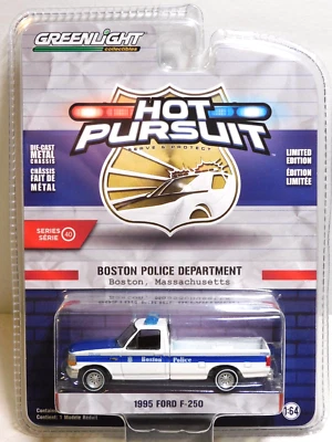 GREENLIGHT 1995 FORD F-250 BOSTON POLICE DEPT. 1/64 42980-C HOT PURSUIT 40 - Image 1 of 4