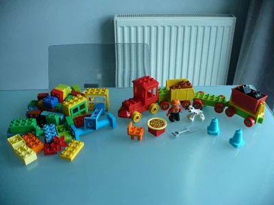 Lego Duplo Construction Worker set - Image 1 of 4
