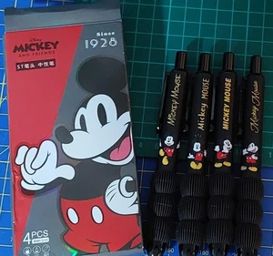 Disney Mickey Mouse Gelstifte 4 Stück schwarze Tinte 0,5 mm - Karton beschädigt - neu - Bild 1 von 4