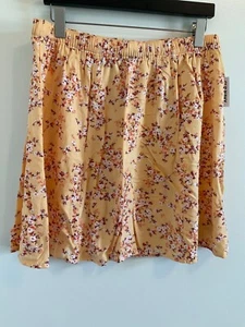 Old Navy Woman’s Yellow Floral Skirt - L - Picture 1 of 1