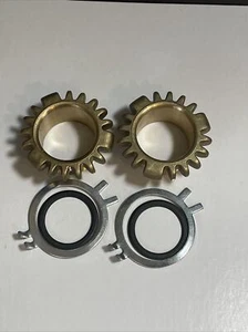 NORTON BRASS EXHAUST PIPE LOCK RING 06-2464 W TAB WASHER 06-2412 750 COMMANDO U - Foto 1 di 4