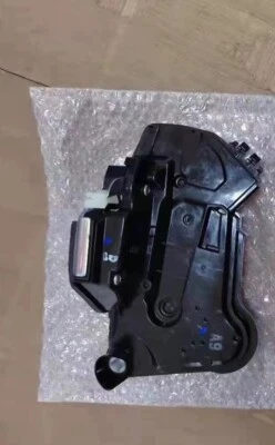 Cerradura puerta delantera izquierda Toyota 69040-02440 para Camry/Highlander/Corolla/Sienna/Lexu Foto 1 de 4