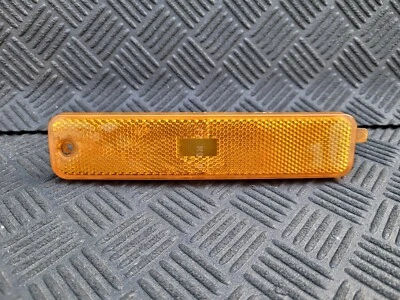 01 02 03 04 05 Pontiac Sunfire OEM Left Driver's Side Front Marker Light - Image 1 of 4