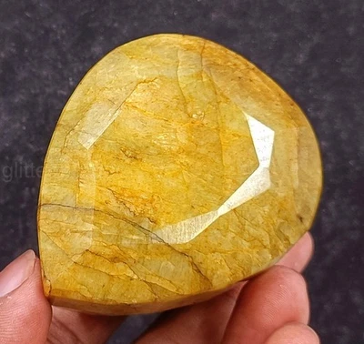 Brilliant Quality Yellow Beryl Pear Cut Natural 1150.5 Carat Loose Gemstone 5SDG - Image 1 of 4
