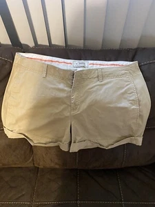 Girls Old Navy Size 14 3/12 Lengths shorts Khaki (4G12) - Picture 1 of 3