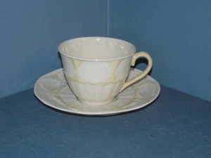 Belleek Parian China Shell Cob Lustre Teacup & Saucer - Picture 1 of 5