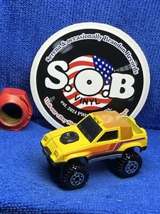 Hot Wheels 1984 Gulch Stepper Yellow 1:64 Diecast NM Condition - Picture 1 of 8
