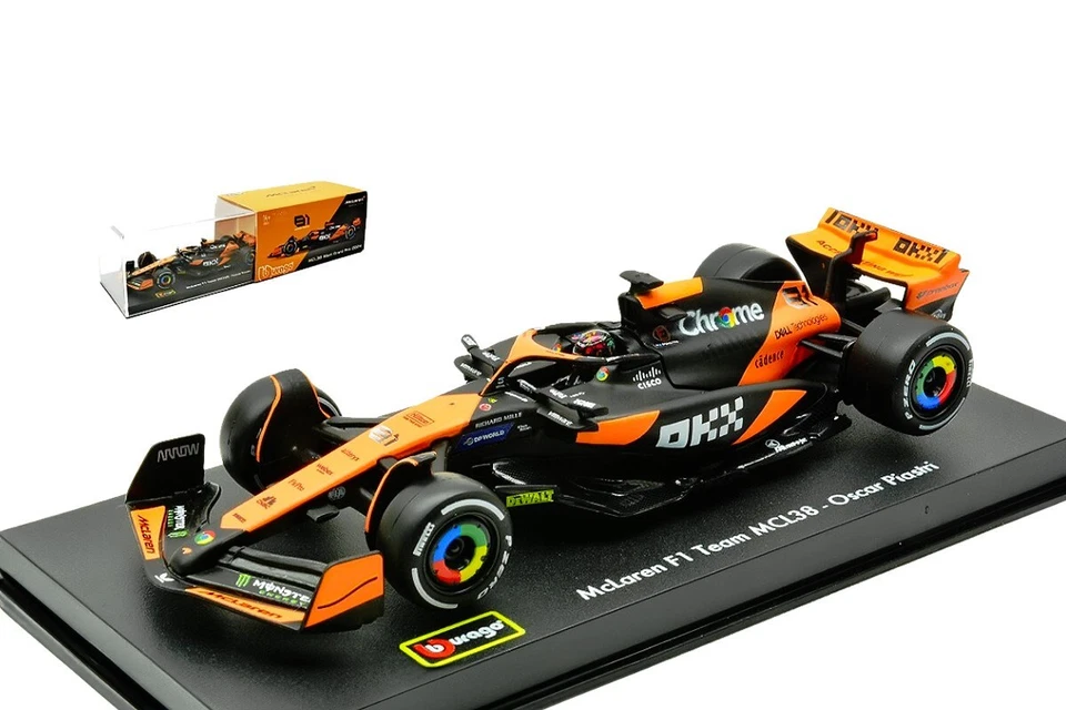 Modellino Mclaren Oscar Piastri #81 MCL38  Burago 1/43 + pilota e vetrina - Immagine 1 di 1