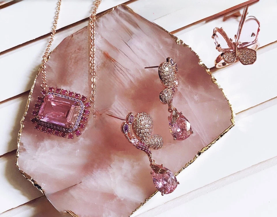 Conjunto de anillo de ganancias collar floreciente Park Lane talla 6. Absolutamente impresionante circonita rosa Foto 1 de 4