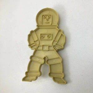 Cortador de galletas Space Astronaut Space Force de colección Stanley Home Products - Imagen 1 de 4