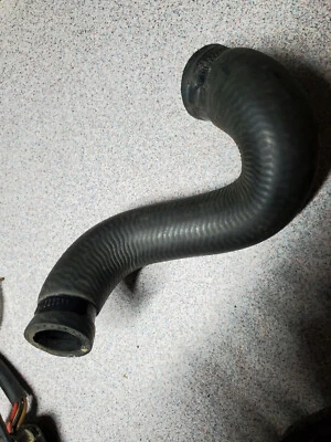 BMW E38 740i 740iL Heater Hose Engine Return to Heater Core 64 21 8 390 319 - Изображение 1 из 3