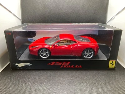 Hot Wheels Elite Ferrari 458 Italia P9893 scala 1:18 ottime condizioni - Immagine 1 di 4