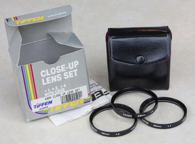 Tiffen Close-up Focusing Filter Set, 49mm Screw mount, +1 + 2 + 4 - Image 1 of 4