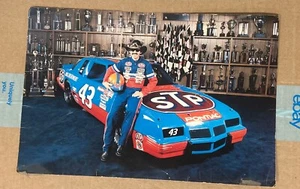 Richard Petty - STP Racing # 43 - Aktionskarte - NASCAR - Winston Cup - Bild 1 von 2