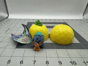 2025 Disney STITCH w/SAND SCULPTURE Collectible Figurine HOBBIES Series 2 NEW - Picture 1 of 3