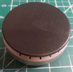 Whirlpool Mittelbrennersockel W11352020 mit Kappe - Herdsortiment ab WFG505MOMS0 - Bild 1 von 4