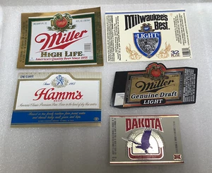 Miller Brewing Co Milwaukee WI Beer Labels Dakota Hamm’s Light - Picture 1 of 2