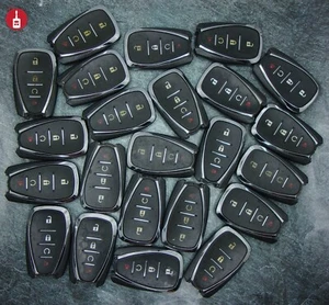 OEM Lot x 23 Chevrolet Malibu/Cruze Keyless Entry Smart Remotes Used -HYQ4EA- - Picture 1 of 2