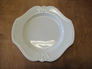 Tabletops CHANTILLY WHITE Dinner Plate 10 7/8" Embossed 1 ea 6 available - Picture 1 of 3