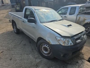 Toyota Hi-lux Hl2 4x4 D-4d Pick Up 2007-2015 Gearstick  - Picture 1 of 20