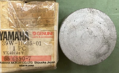 NUEVO PISTÓN ORIGINAL YAMAHA 39W-11635-01 1ST 1984 YZ125L Foto 1 de 4