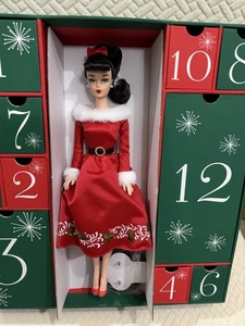 MUÑECA BARBIE 12 DÍAS DE NAVIDAD Y ACCESORIOS 2022 - Imagen 1 de 7