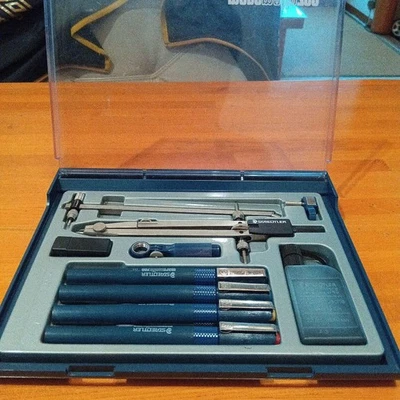 Staedtler Compass and Rotring Technical Pens Set (5 Pens) - Image 1 of 4