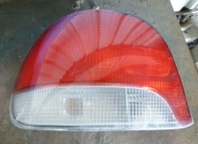 Hyundai Excel X3 97-00 Hatch Left Tail light — 第 1/2 张图片