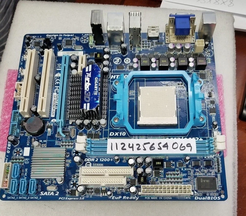 GIGABYTE GA-MA78LM-S2H AM3/AM2+/AM2 AMD 760G HDMI Micro ATX AMD Motherboard  - Image 1 of 1