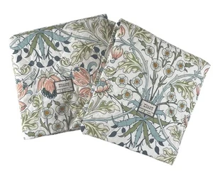 Juego de 2 fundas de almohada acolchadas William Morris Jacinth Meadow King 20" X 37" NUEVO - Imagen 1 de 6
