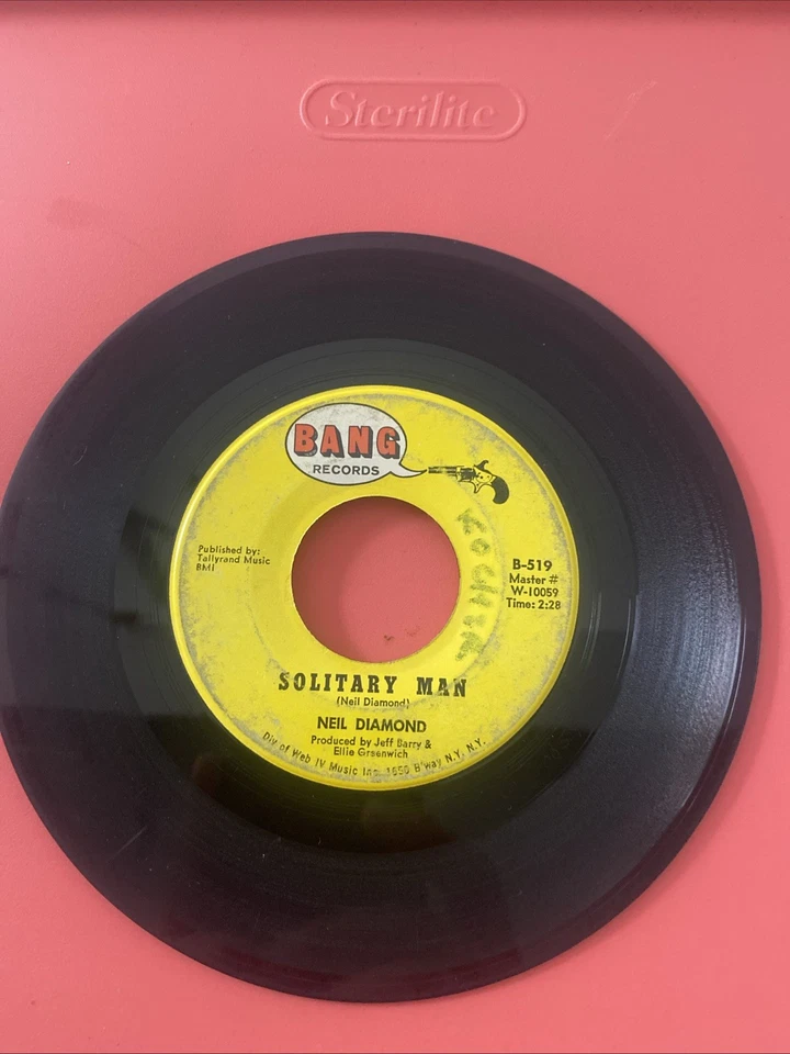 Neil Diamond Solitary Man & Do It B-519 EP Record 1966 No Sleeve - Image 1 of 2